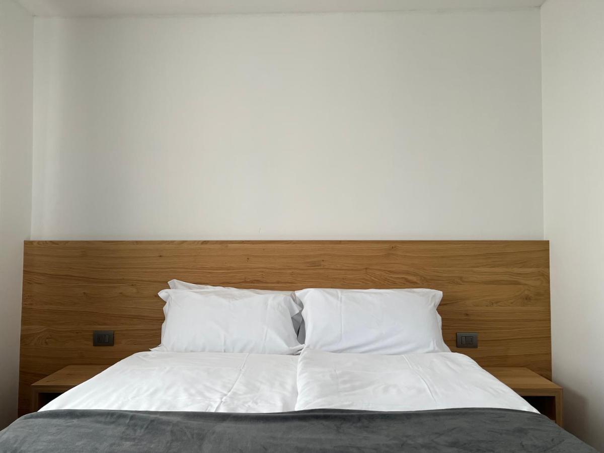 Hotel Belvedere Spiazzi Di Caprino Εξωτερικό φωτογραφία