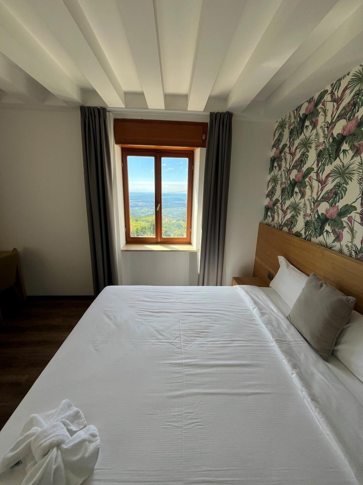 Hotel Belvedere Spiazzi Di Caprino Εξωτερικό φωτογραφία